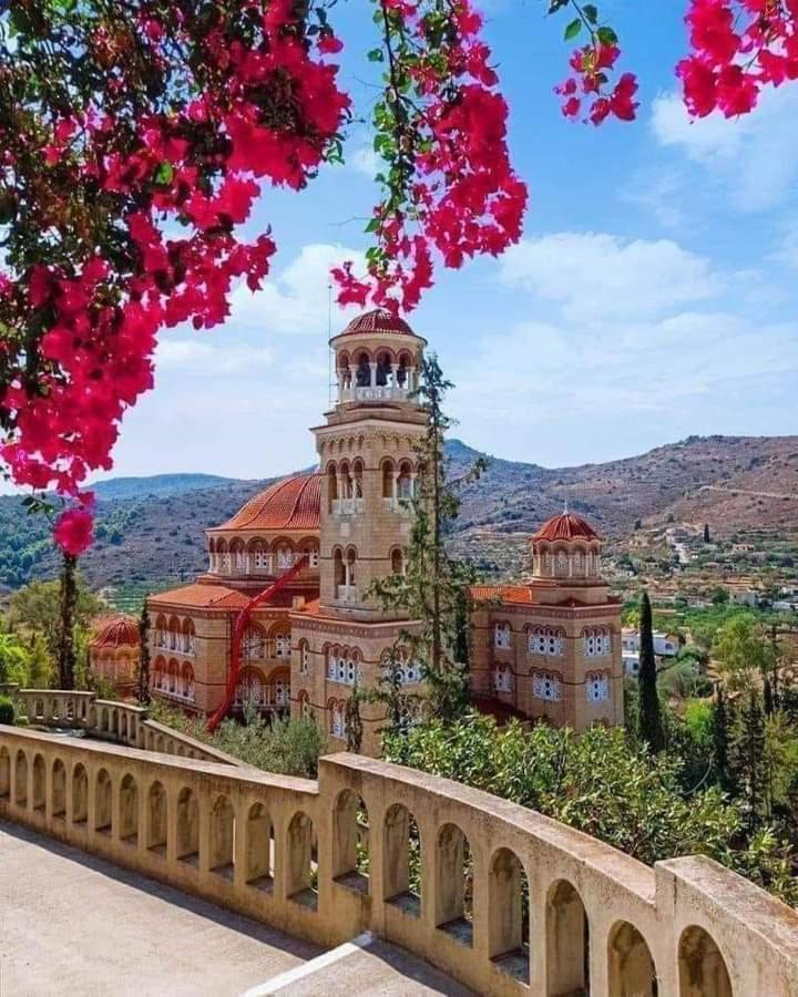 Svetlana & Michalis Oasis Hotel Αγία Μαρίνα Εξωτερικό φωτογραφία